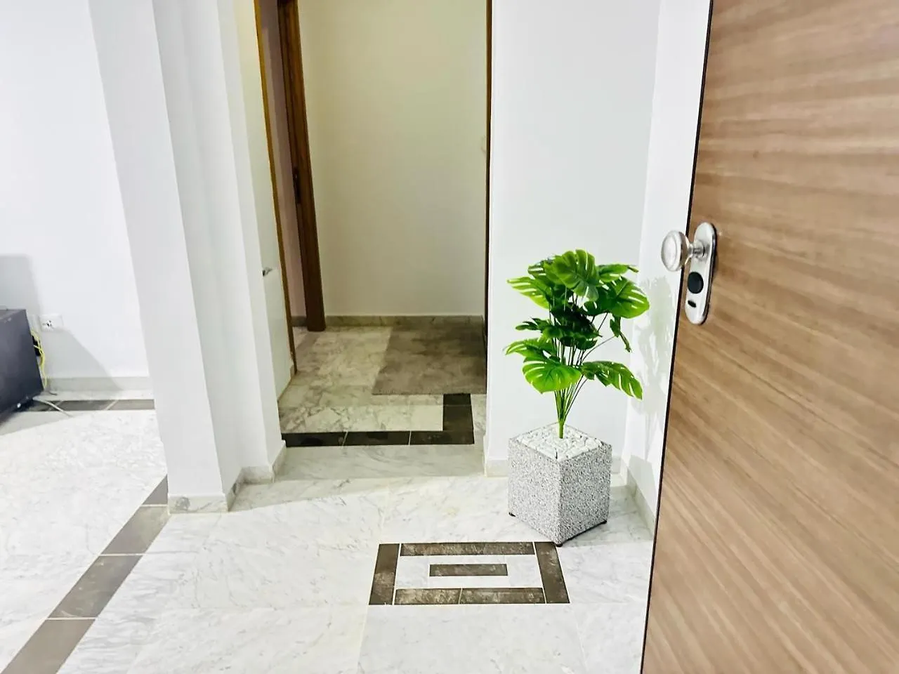 Location Appartement Cite Les Palmiers L'Aouina Tunis Apartament